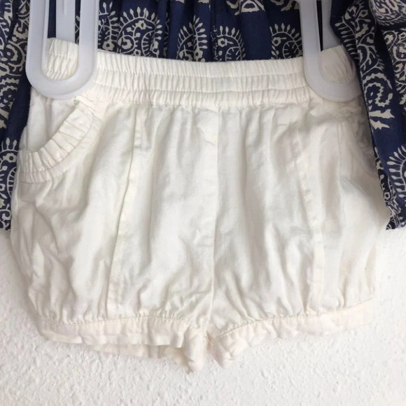 Shorts outfit Peek sleeveless blouse navy and H&M shorts white size 6-12 months - Picture 9 of 12